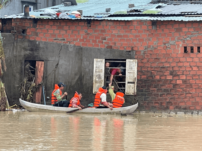 Vì nhân dân phục vụ