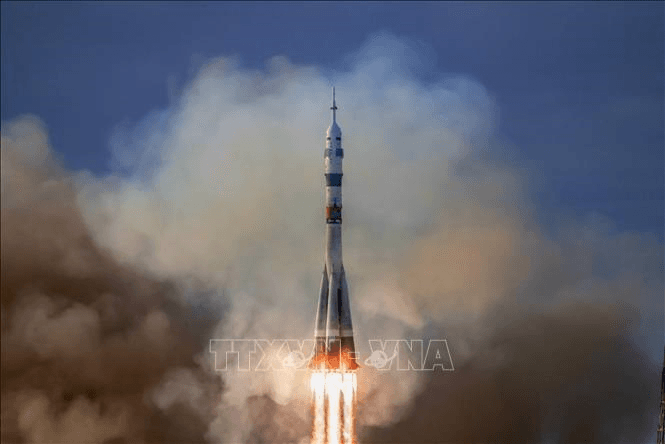 Tàu vũ trụ Nga đưa phi hành gia Mỹ lên ISS