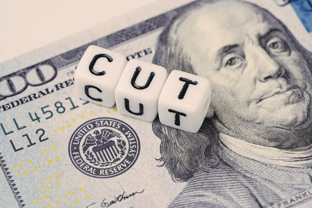 Tỷ giá USD hôm nay (1-12): Đồng USD bước vào giai đoạn suy yếu?