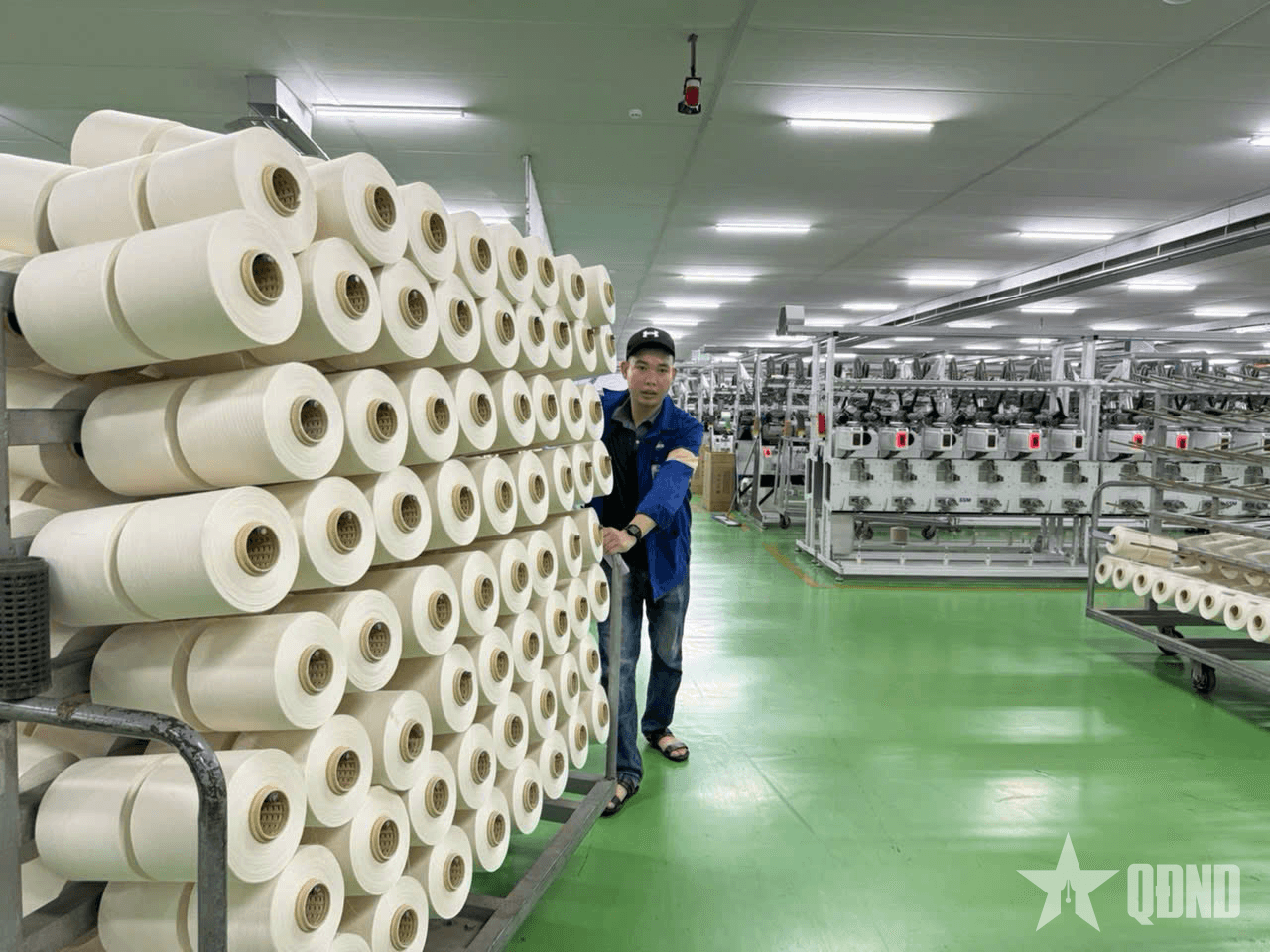 Kiến tạo môi trường đầu tư minh bạch, ổn định