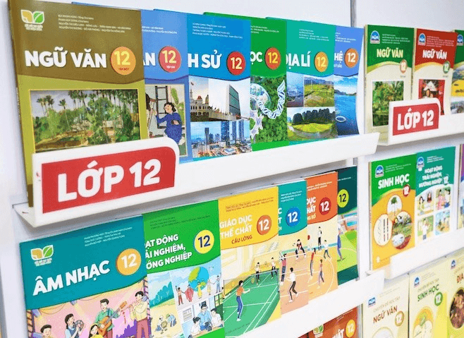 Bảo đảm ý nghĩa nhân văn của chính sách miễn phí sách giáo khoa