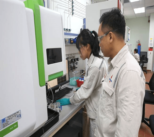 Cải tiến phương pháp phân tích phòng thí nghiệm, kỹ sư BSR làm lợi hơn 1 tỷ đồng mỗi năm