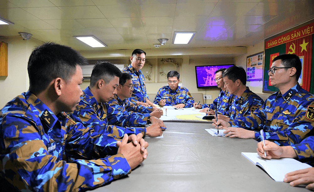 Tàu 09, Lữ đoàn 171 đến đảo Batam, Indonesia chuẩn bị tham gia diễn tập hàng hải ASEAN - Hoa Kỳ lần thứ 2