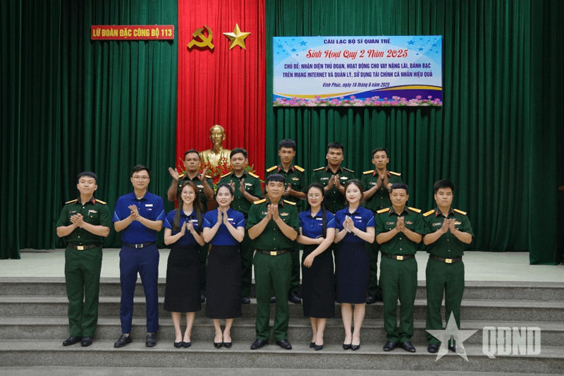 Câu lạc bộ “Sĩ quan trẻ” ở Lữ đoàn Đặc công 113