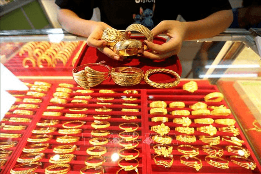 Giá vàng hôm nay (chiều 10-12): Tăng mạnh