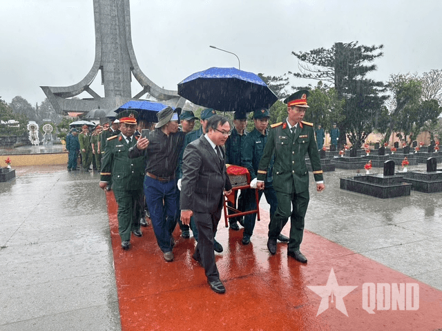 Đắk Lắk: Truy điệu, an táng hài cốt liệt sĩ tại xã Ea Kar