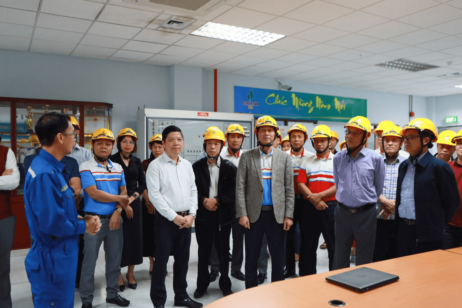 Hội Dầu khí Sông Hồng và BSR tăng cường trao đổi kinh nghiệm, thắt chặt tình đoàn kết