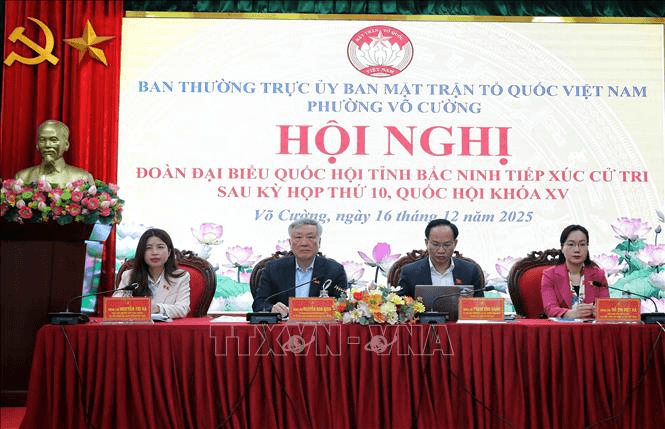 Phó thủ tướng Thường trực Chính phủ Nguyễn Hòa Bình: Dự kiến tăng lương một phần trong năm 2026