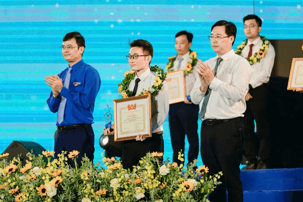 Người trẻ Viettel Solutions và cú hích từ văn hóa "Dám làm, dám sai"