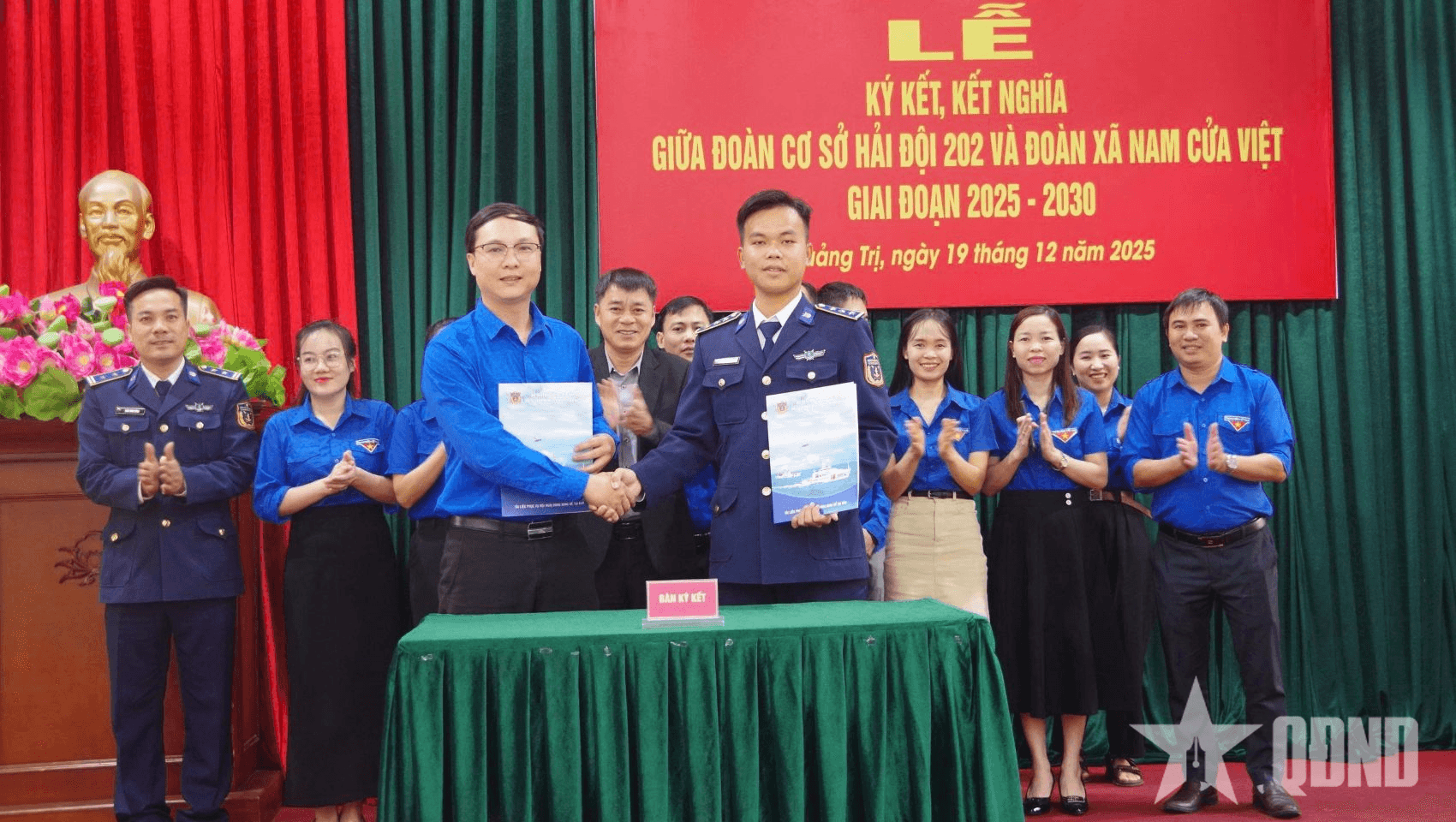 Đoàn cơ sở Hải đội 202 kết nghĩa với đoàn xã Nam Cửa Việt (Quảng Trị)