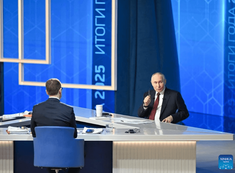 Tổng thống Nga Vladimir Putin họp báo cuối năm: Vạch rõ lằn ranh trong cục diện đối đầu