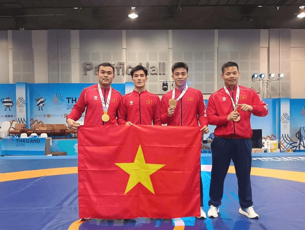 Đội tuyển vật Việt Nam thống trị SEA Games 33