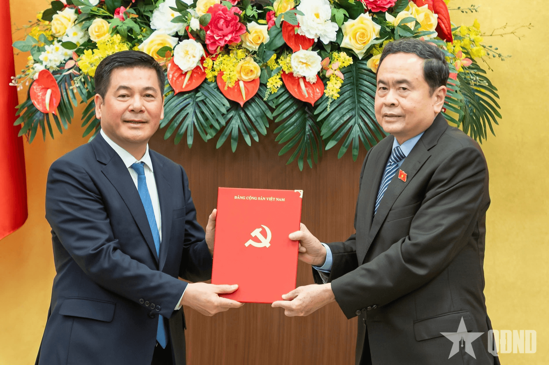 Đồng chí Nguyễn Hồng Diên được chỉ định giữ chức Phó bí thư chuyên trách Đảng ủy Quốc hội