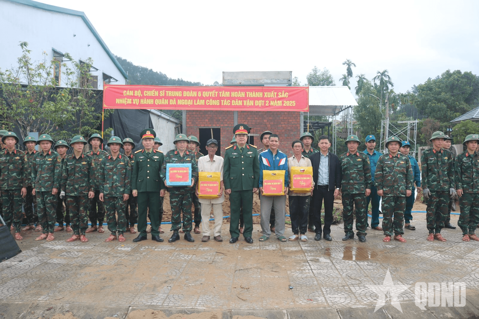Cục Chính trị Quân khu 4 kiểm tra kết quả “Chiến dịch Quang Trung” tại TP Huế