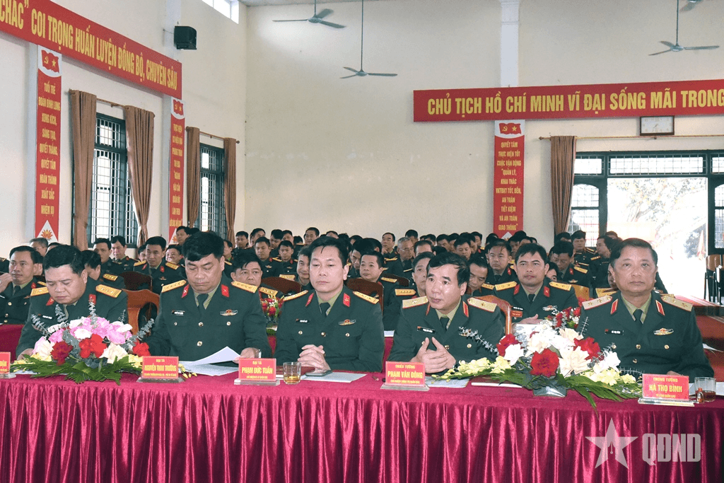 Quân khu 4 khai mạc tập huấn cán bộ năm 2026

​