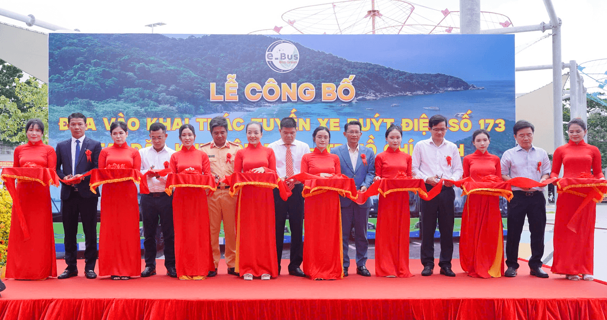 Hợp tác đầu tư 6 tuyến xe bus điện "Made in Viet Nam" tại Đặc khu Côn Đảo