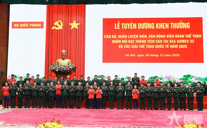 Bộ Quốc phòng khen thưởng đoàn thể thao Quân đội đạt thành tích cao năm 2025