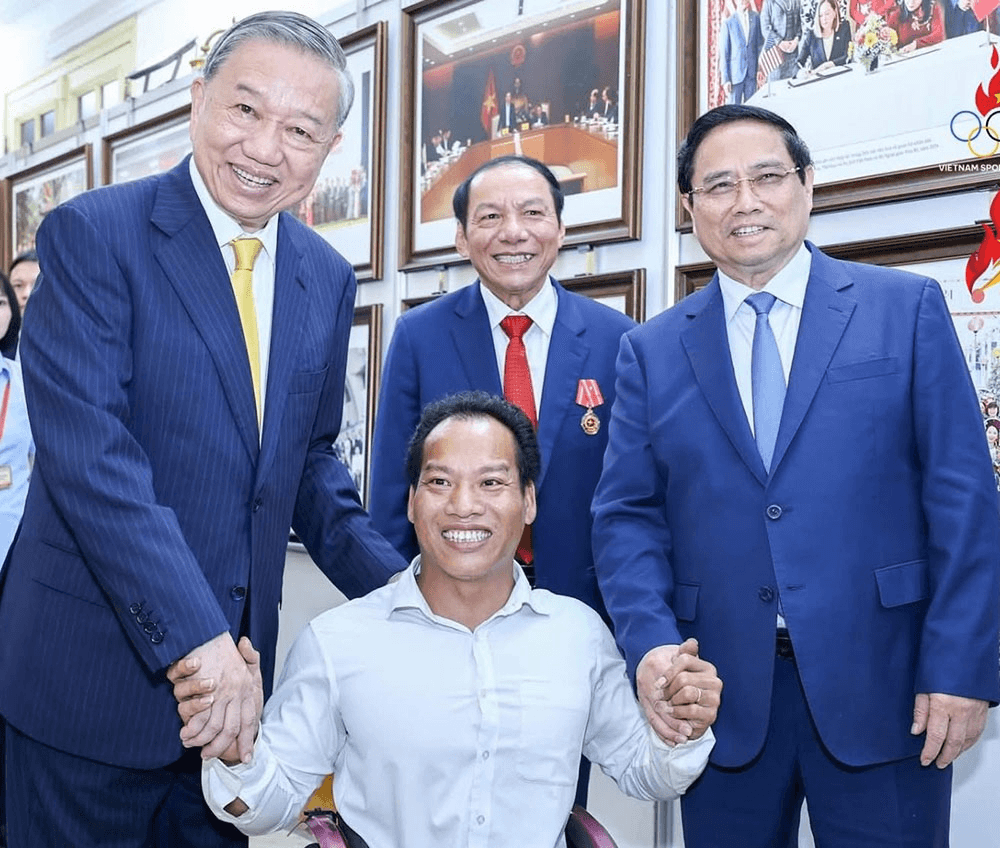 Biểu tượng của nghị lực vượt lên hoàn cảnh