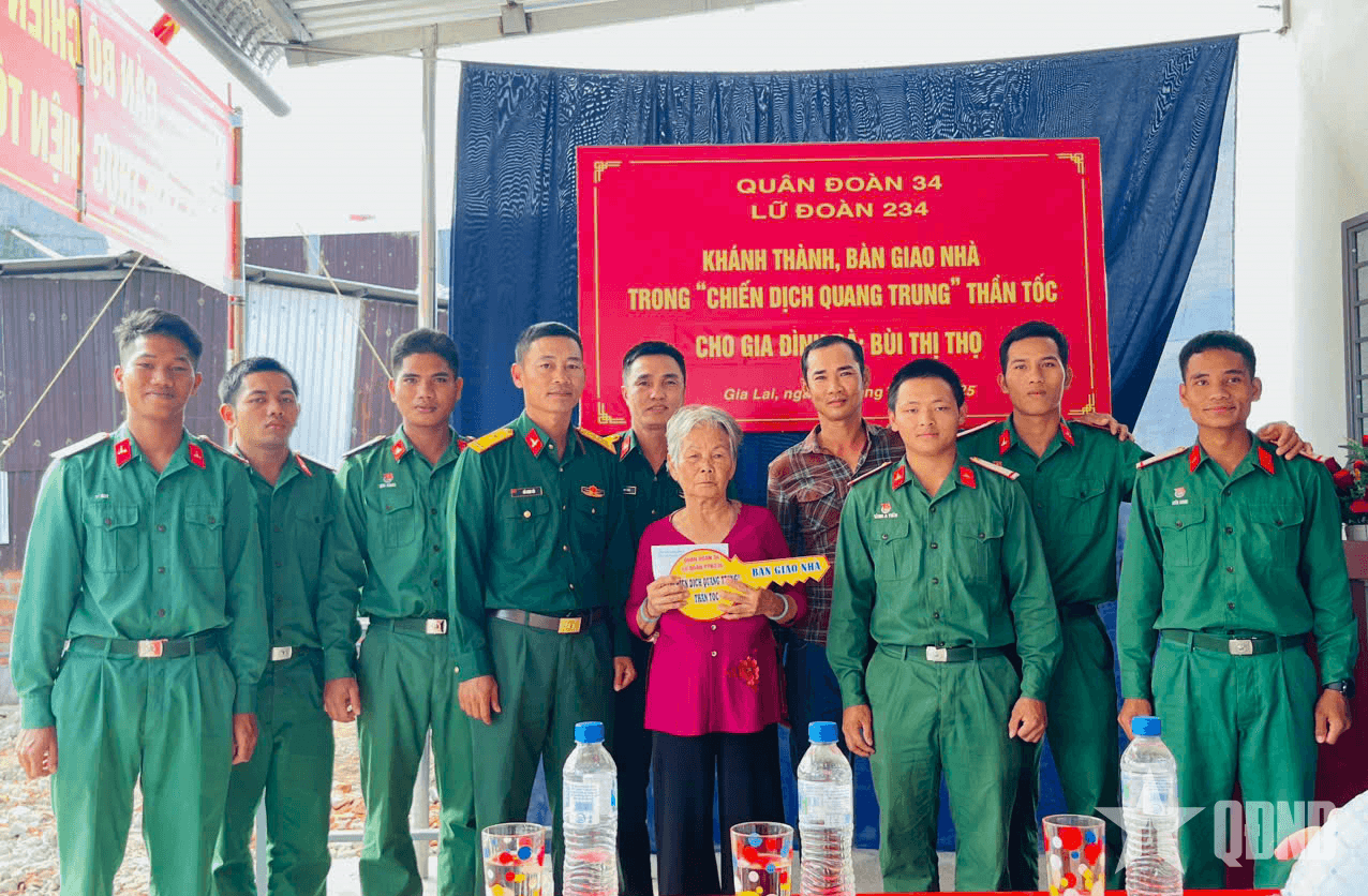 Lữ đoàn 234 (Quân đoàn 34): Bàn giao hai căn nhà trong "Chiến dịch Quang Trung"