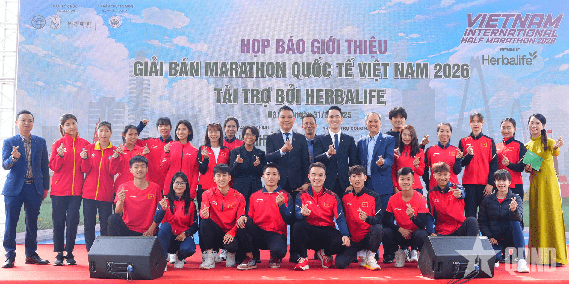 Nhiều tuyển thủ điền kinh Việt Nam dự giải bán marathon quốc tế Việt Nam 2026