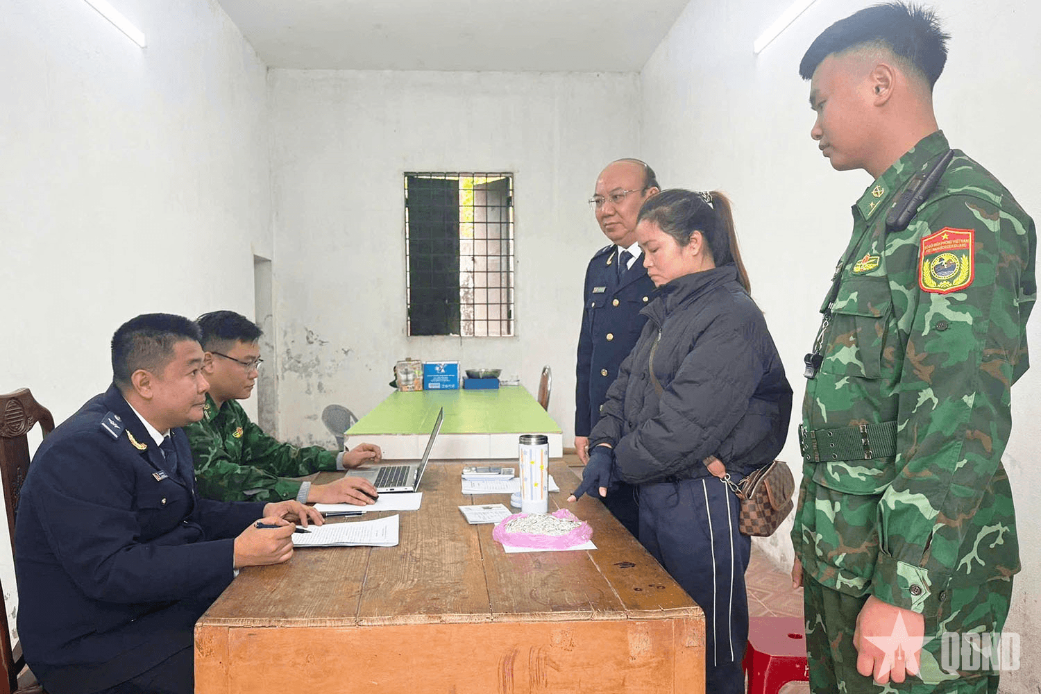 Quảng Ninh: Bắt giữ vụ vận chuyển trái phép trang sức bạc qua biên giới