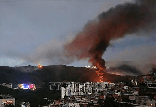 Mỹ tấn công Venezuela: Mỹ dỡ bỏ các hạn chế đối với không phận Caribe