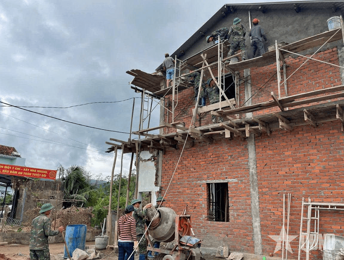 Những ngôi nhà thắm tình quân dân