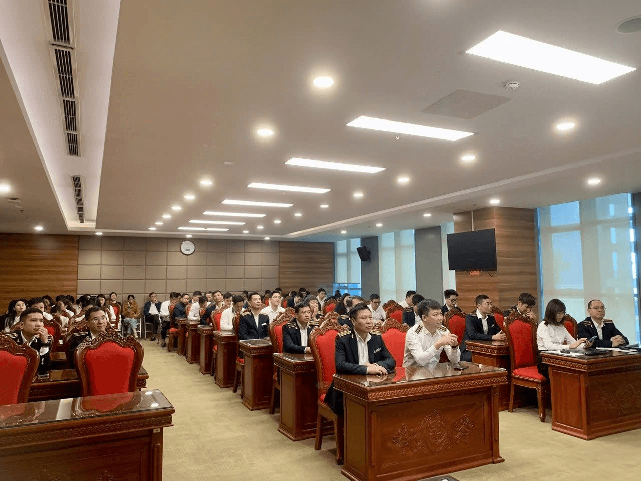 Tuyên truyền, phổ biến các Luật được Quốc hội khóa XV thông qua tại Kỳ họp thứ chín