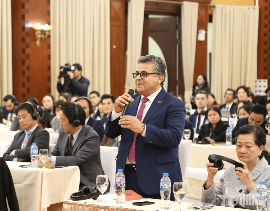 Các cơ quan đại diện ngoại giao nước ngoài tin tưởng vào thành công của Đại hội XIV