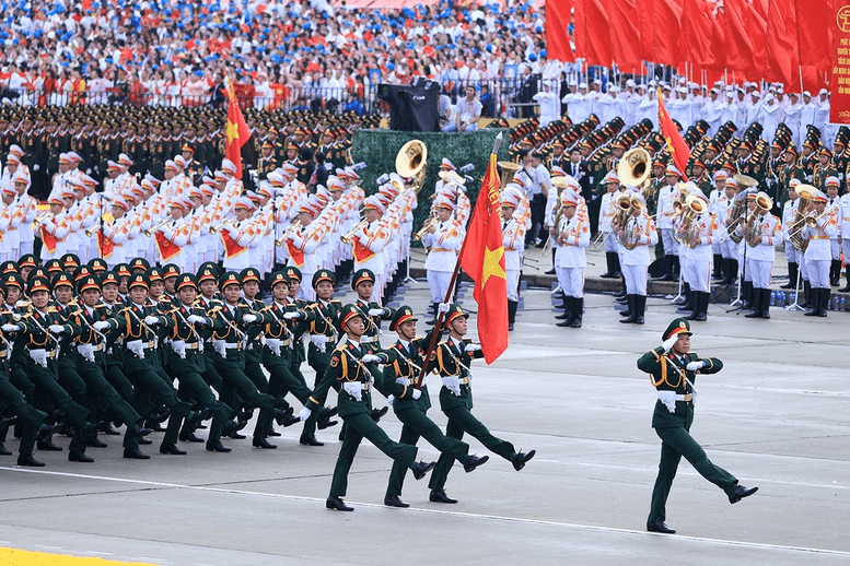 Quốc phòng, an ninh và đối ngoại: Trọng yếu, thường xuyên trong chỉnh thể phát triển đất nước