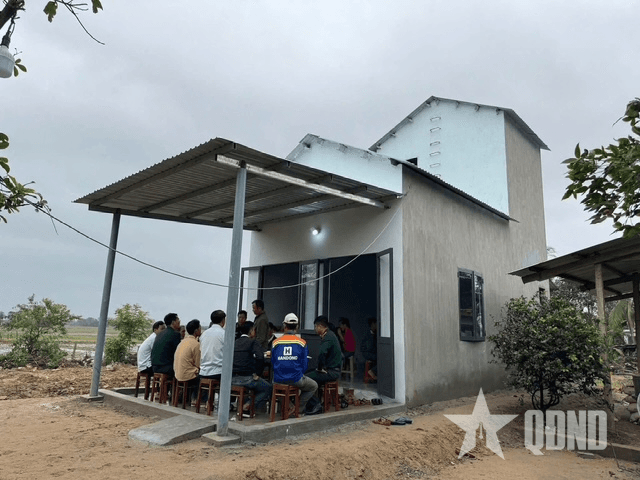 "Chiến dịch Quang Trung": Ấm mái nhà, sáng niềm tin sau lũ dữ