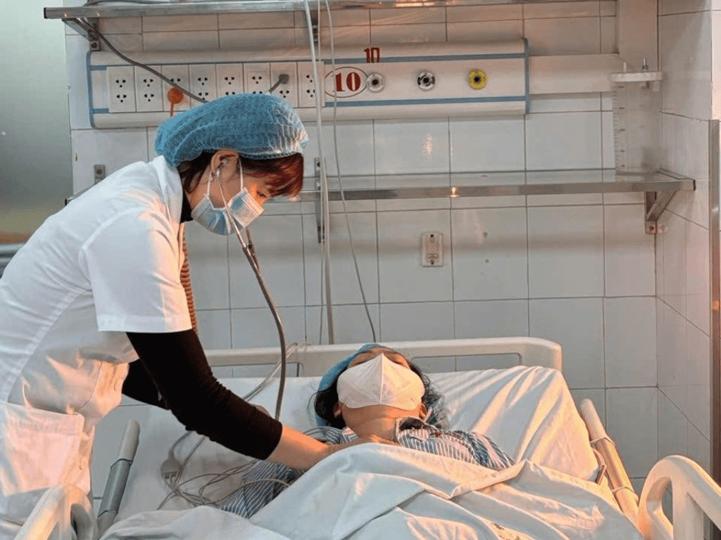Cứu sống một phụ nữ nguy kịch sau khi ăn củ ấu tàu