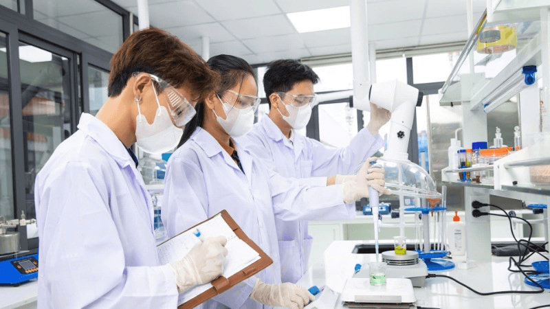 Tăng cường gắn kết khoa học, công nghệ với giáo dục - đào tạo