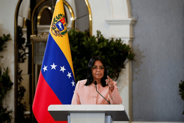 Venezuela thúc đẩy quan hệ đối ngoại, cải tổ nội các
