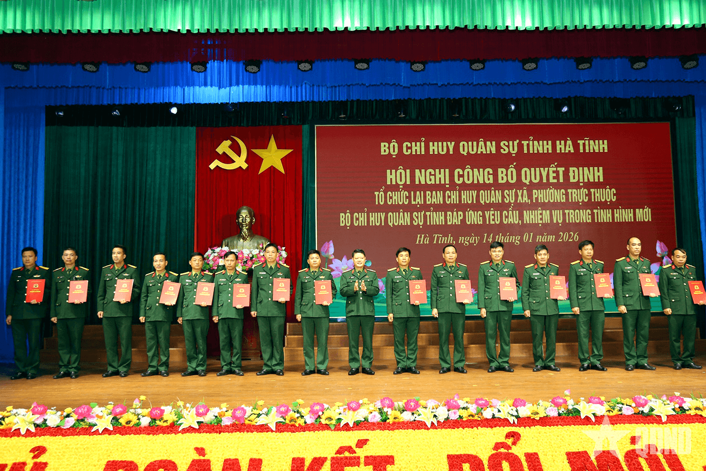 Quân khu 4 có 483 đồng chí được bổ nhiệm Chỉ huy trưởng Ban CHQS xã, phường, đặc khu

​