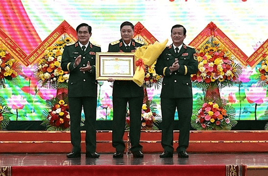Quân khu 9: Trao danh hiệu Anh hùng LLVT nhân dân tặng Trung tướng Huỳnh Tiền Phong