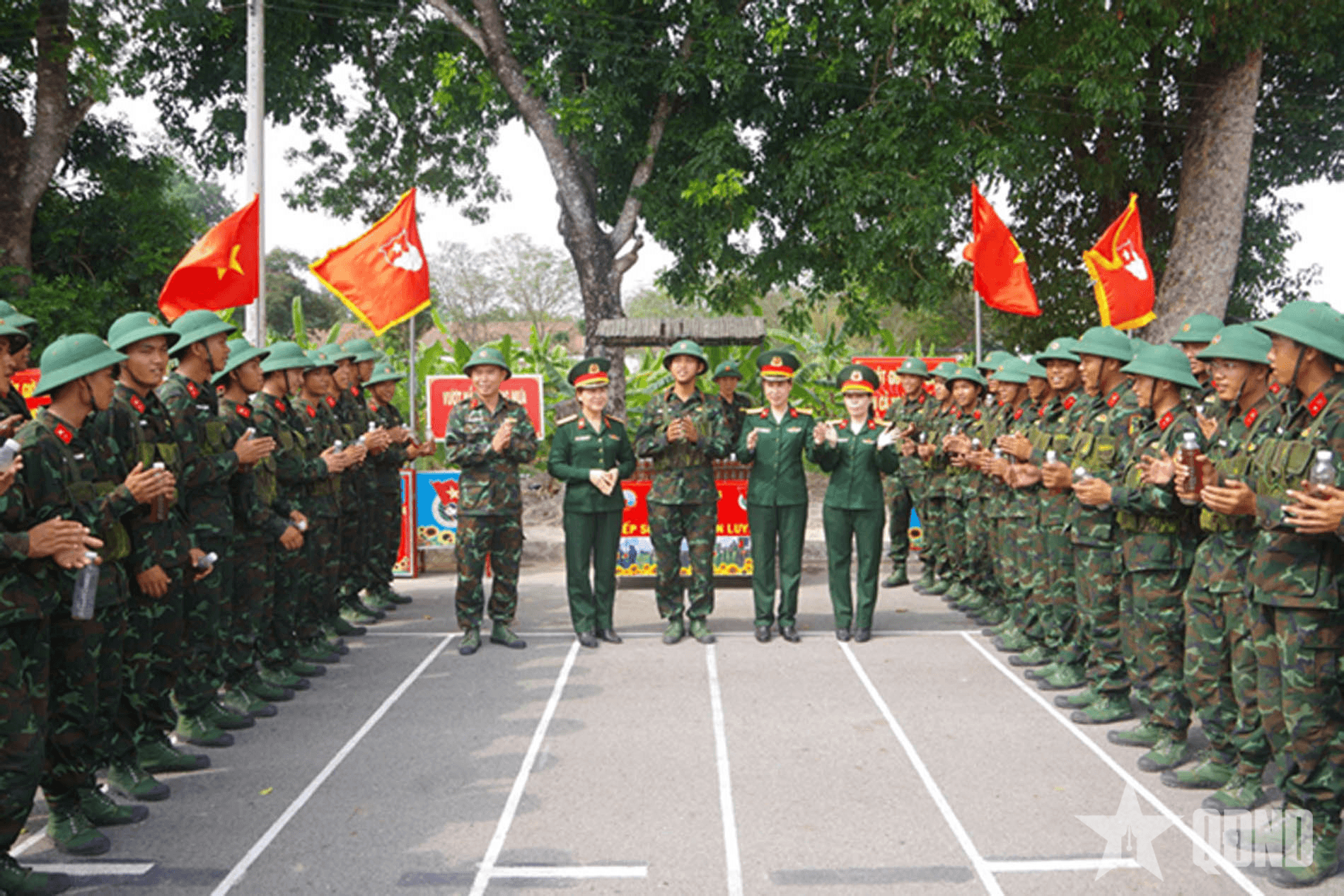 Mong Đảng tiếp tục quan tâm an sinh xã hội, xây dựng Quân đội hiện đại