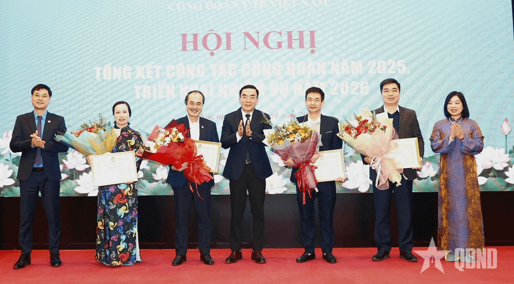 Công đoàn Y tế Việt Nam: Bảo vệ quyền và lợi ích hợp pháp chính đáng của đoàn viên, người lao động