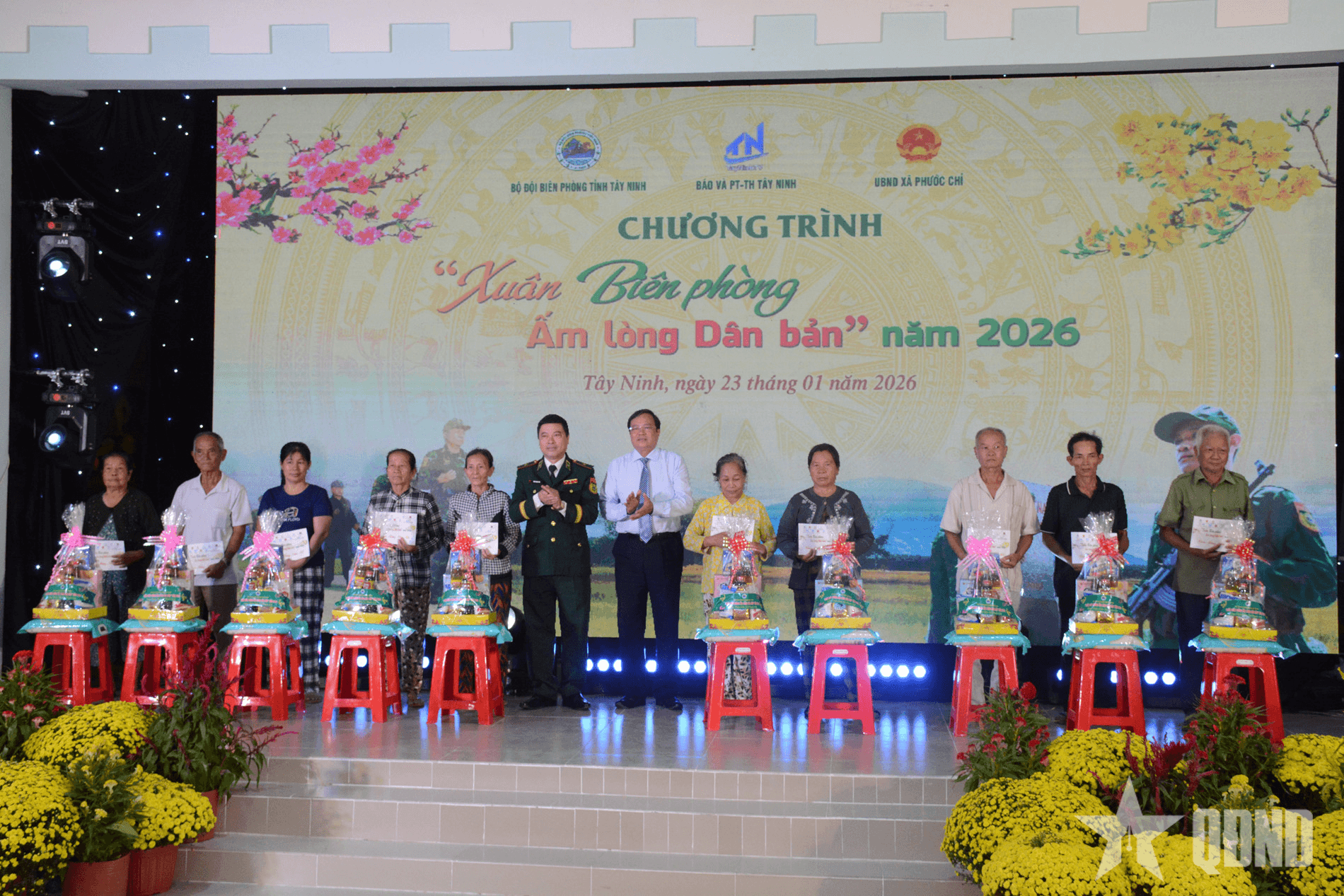 Tây Ninh: Cán bộ, chiến sĩ luôn kịp thời hỗ trợ bà con trong cuộc sống