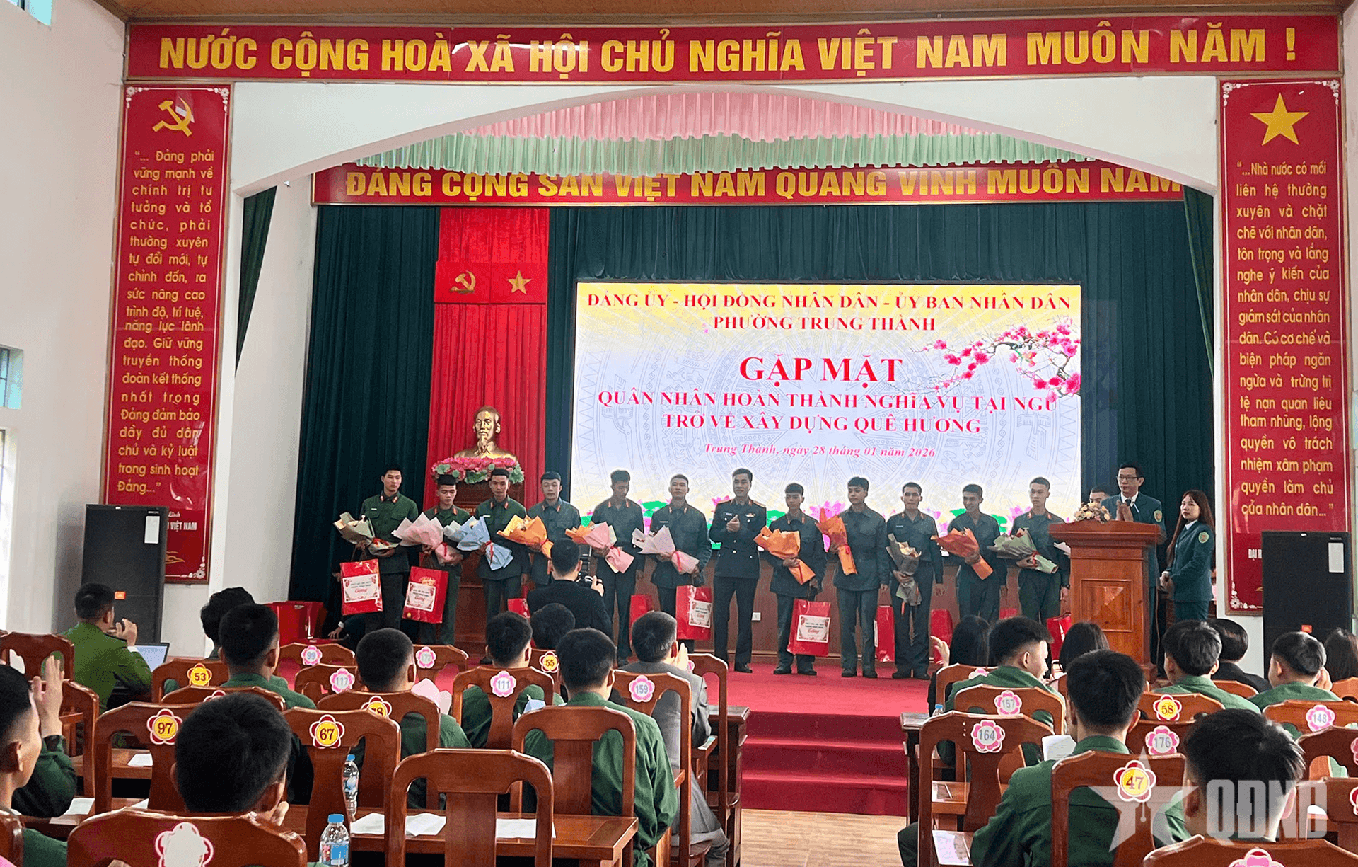 Thái Nguyên đón hơn 2.200 thanh niên hoàn thành nghĩa vụ quân sự trở về địa phương