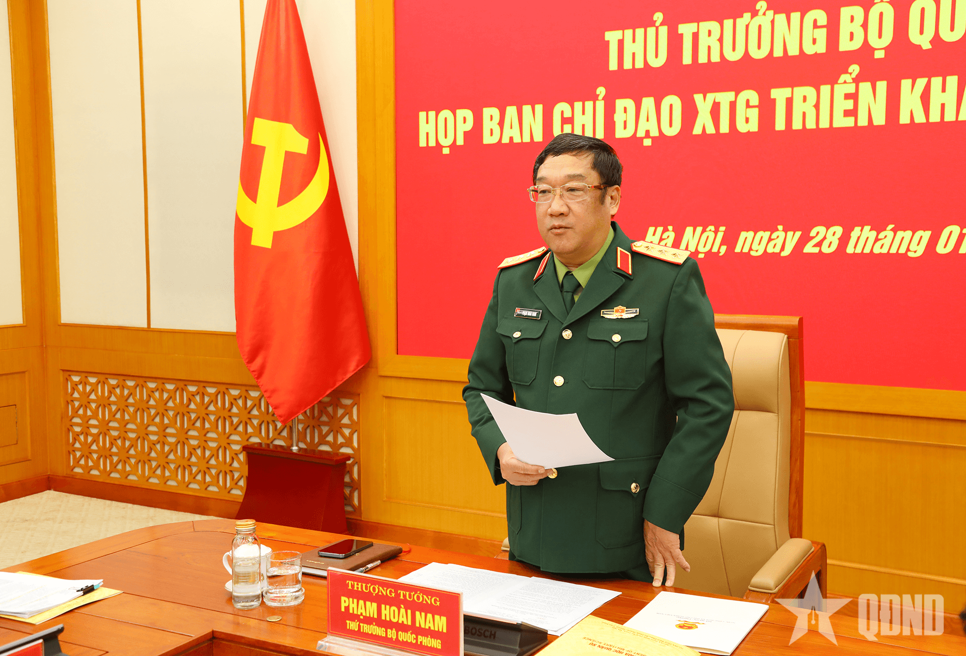 Thượng tướng Phạm Hoài Nam họp Ban chỉ đạo xe thiết giáp