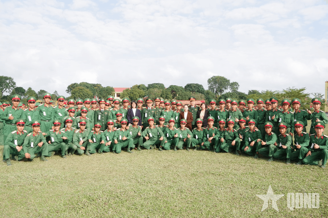 Trung đoàn 19, Sư đoàn 968 tiễn quân nhân hoàn thành nghĩa vụ quân sự