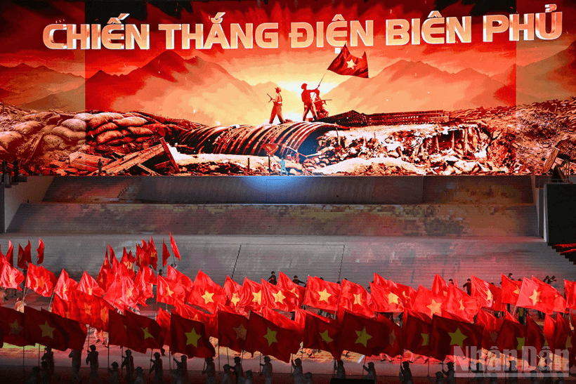 Đưa Nghị quyết Đại hội XIV của Đảng vào cuộc sống: Bồi đắp sức mạnh văn hóa- nền tảng tinh thần của quốc phòng toàn dân