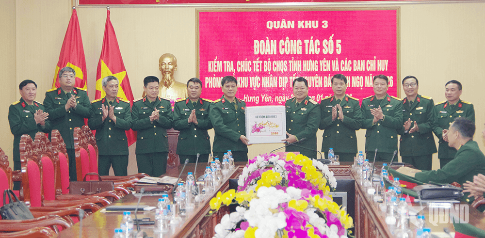 Quân khu 3 kiểm tra, chúc Tết tại tỉnh Ninh Bình, Hưng Yên và thành phố Hà Nội