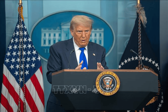 Tổng thống D. Trump kêu gọi Hạ viện sớm hành động khi chính phủ Mỹ đóng cửa một phần