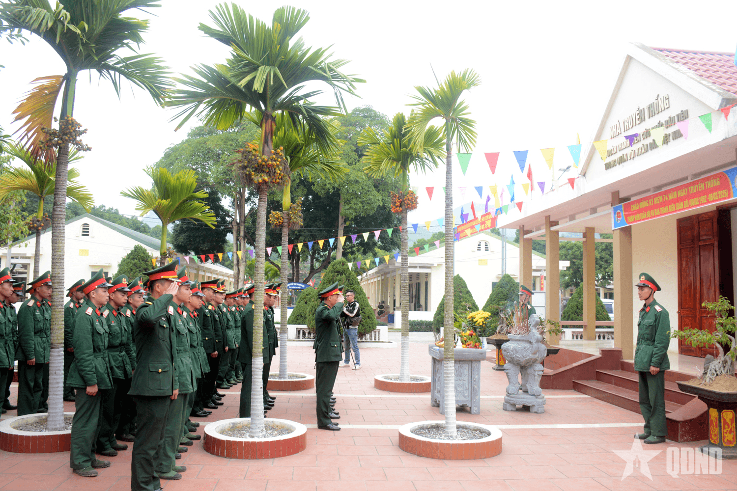 Ban Thanh niên Quân đội về nguồn tại Thái Nguyên nhân kỷ niệm 74 năm Ngày truyền thống