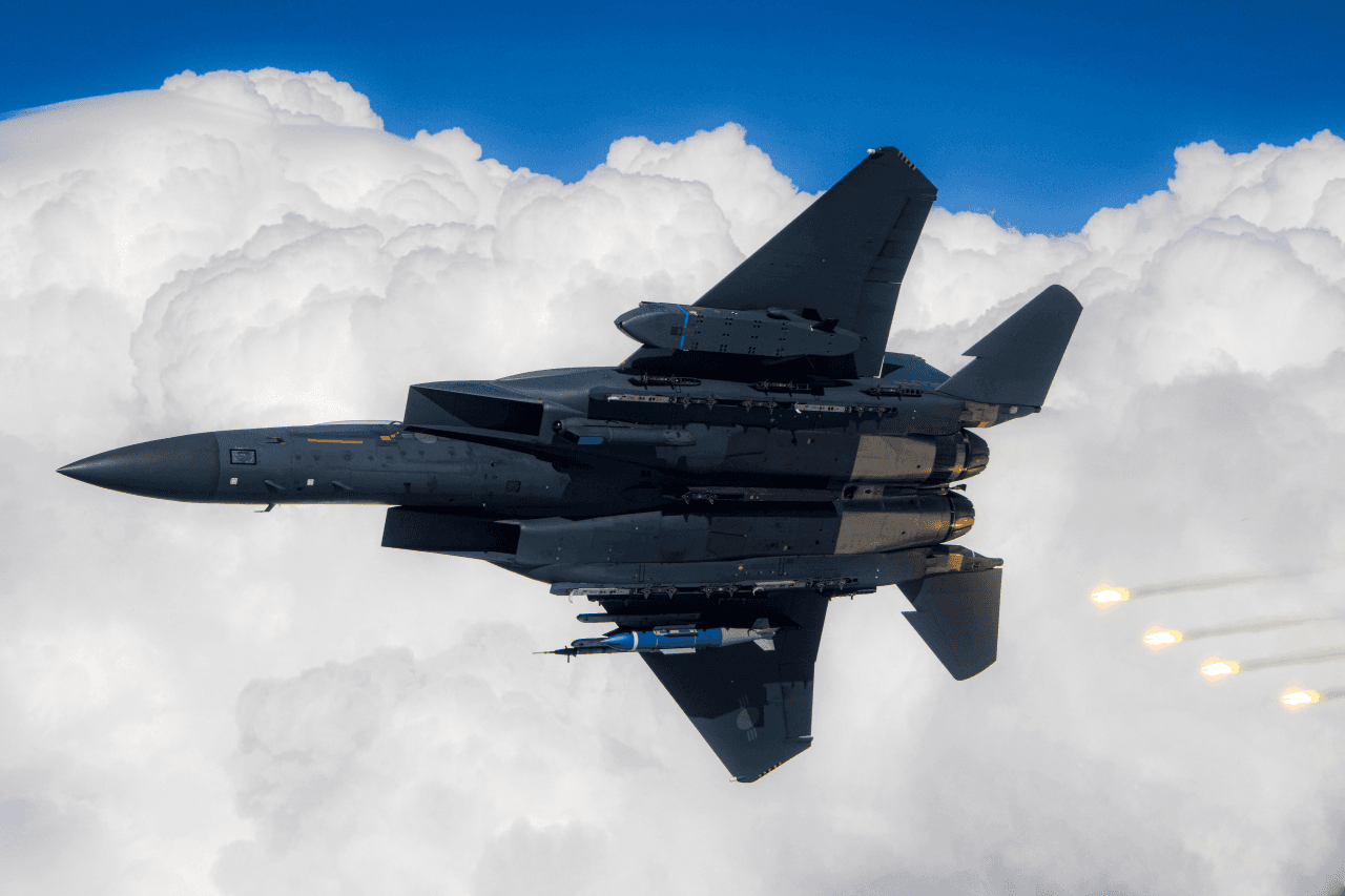 Quân sự thế giới hôm nay (3-2): Hàn Quốc hiện đại hóa toàn diện tiêm kích “hàng thửa” F-15K