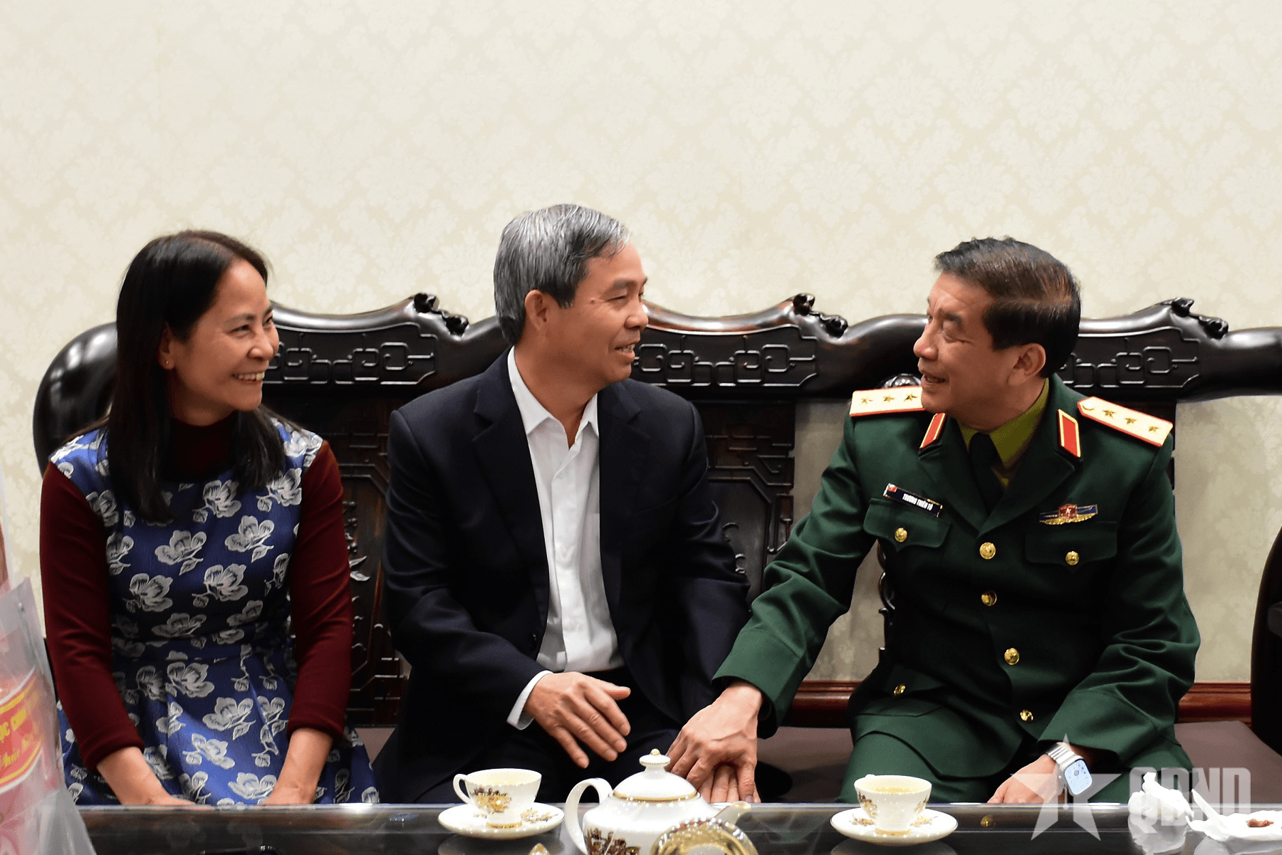 Thượng tướng Trương Thiên Tô thăm, chúc Tết Thượng tướng Đỗ Căn và một số cơ quan, đơn vị