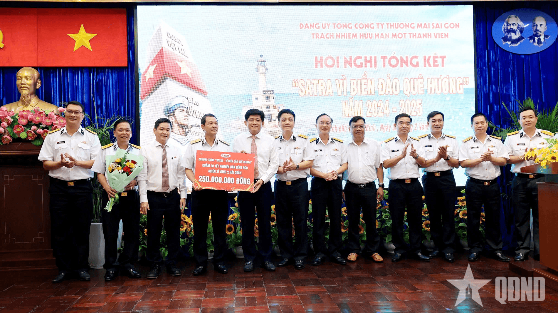 Thiết thực, ý nghĩa chương trình “SATRA - Vì biển đảo quê hương”
