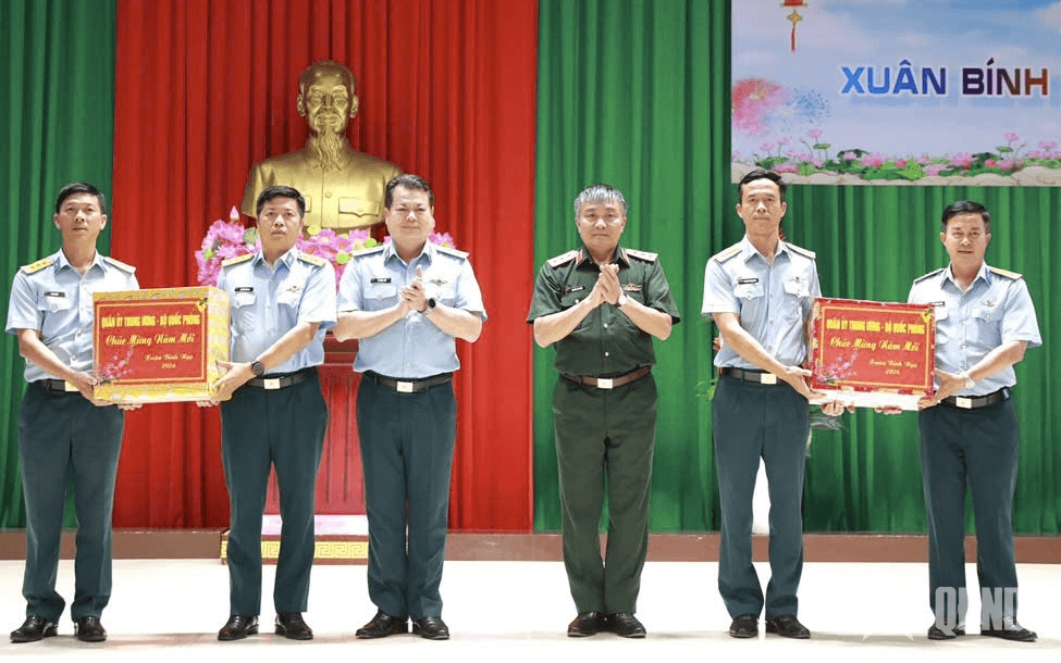 Thượng tướng Nguyễn Văn Hiền: Huấn luyện bay cần tránh chủ quan, giản đơn